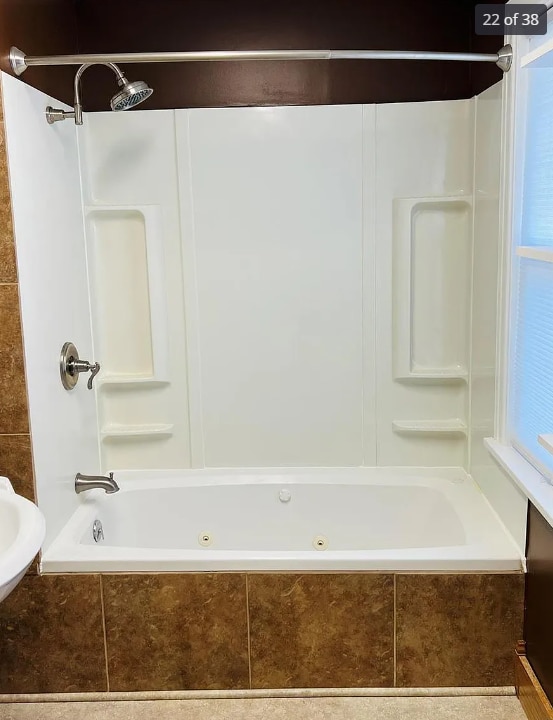 Building Photo - 523 S Washington St