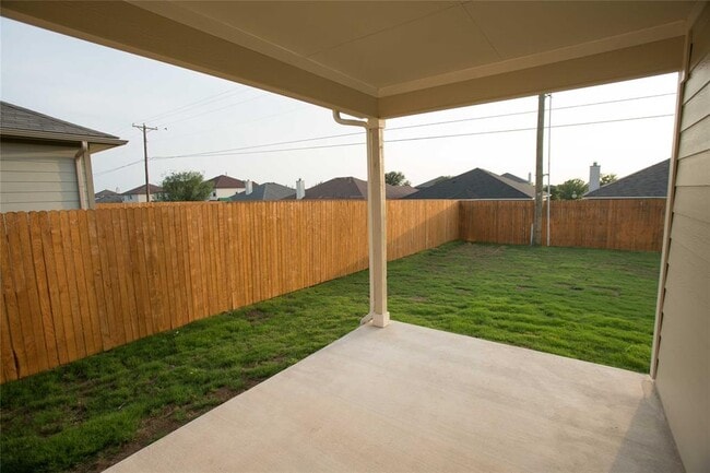 Building Photo - 708 Comal Run