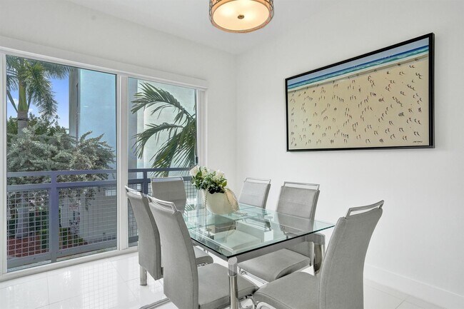 Building Photo - North Ocean Boulevard, Pompano Beach, FL 33062 - 4 BR 3.5 BA townhouse