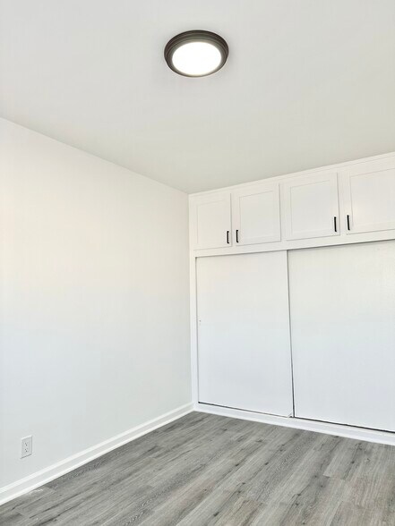 Building Photo - 6795 Paramount Blvd