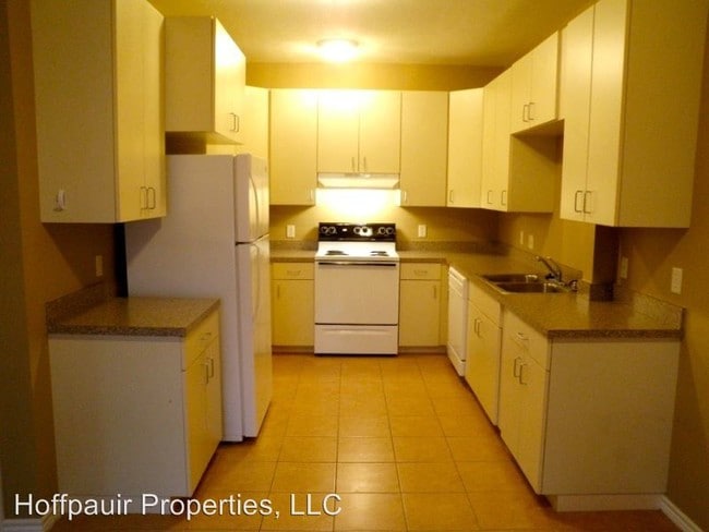 Building Photo - 121 W Lagrange St