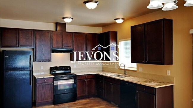 Primary Photo - 708 N 29th Ave