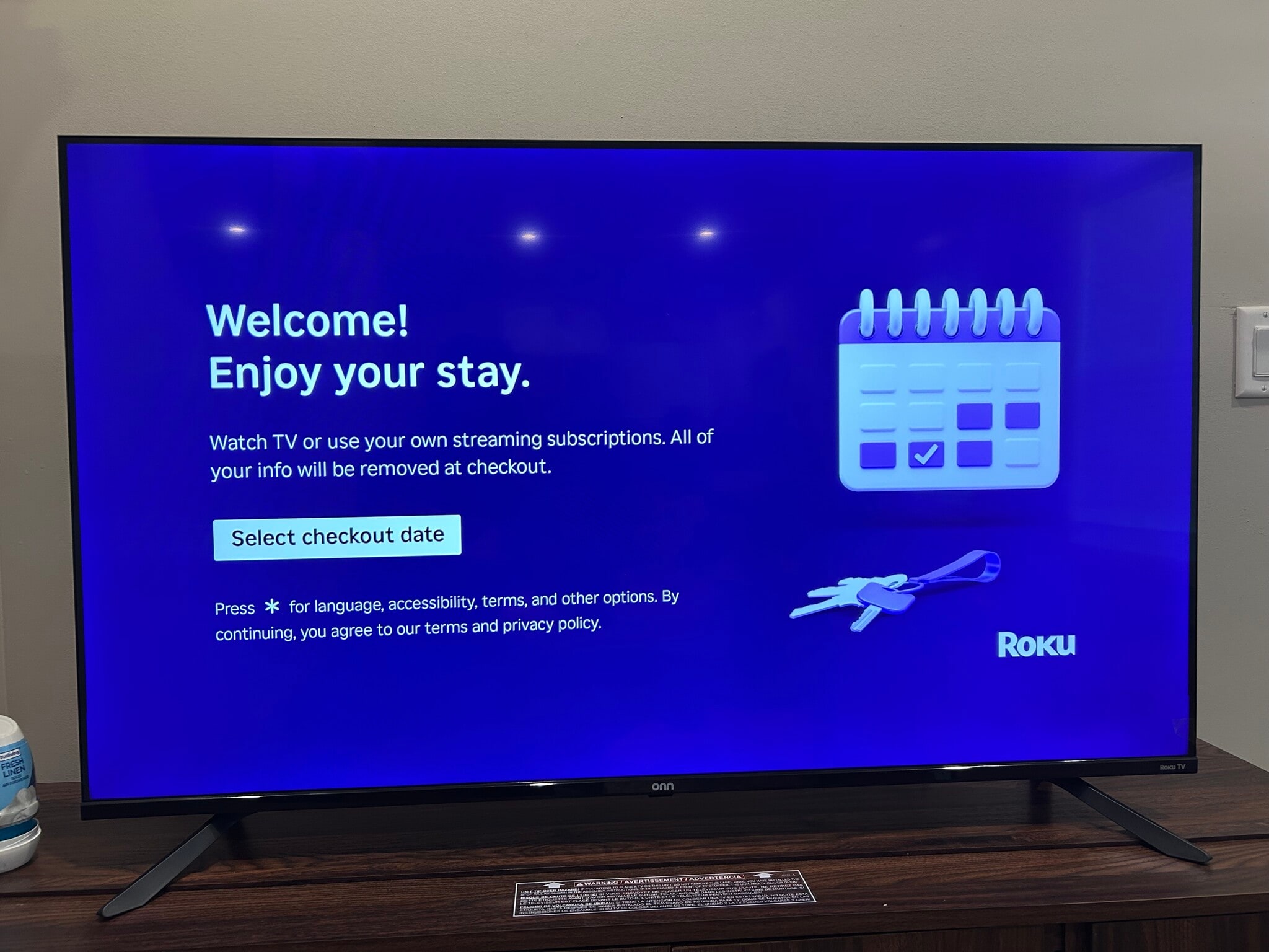 Building Photo - 617 E 3rd St