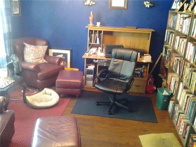 Building Photo - 2825 Mesa Valley Dr