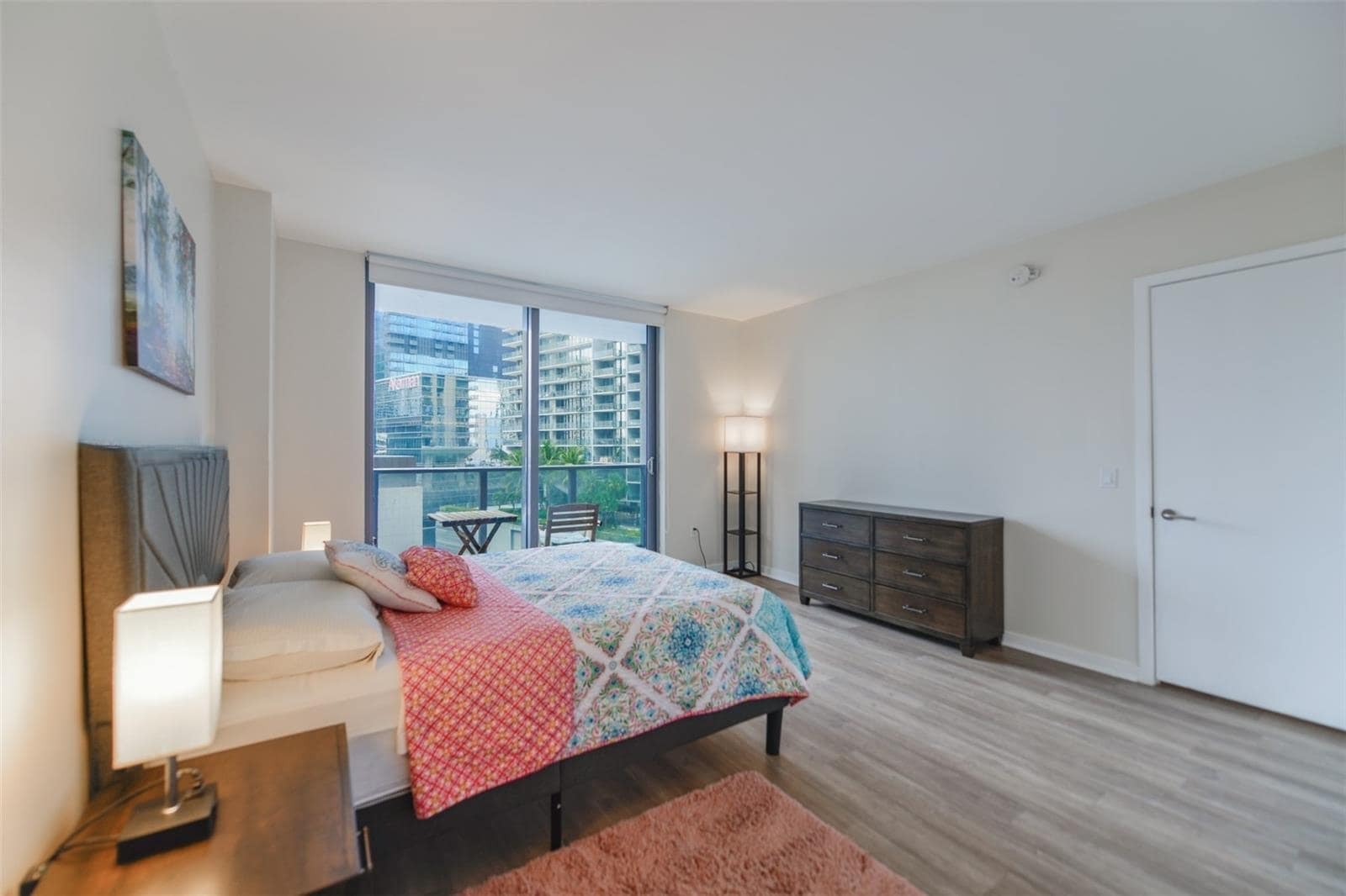 Building Photo - 31 SE 6th St