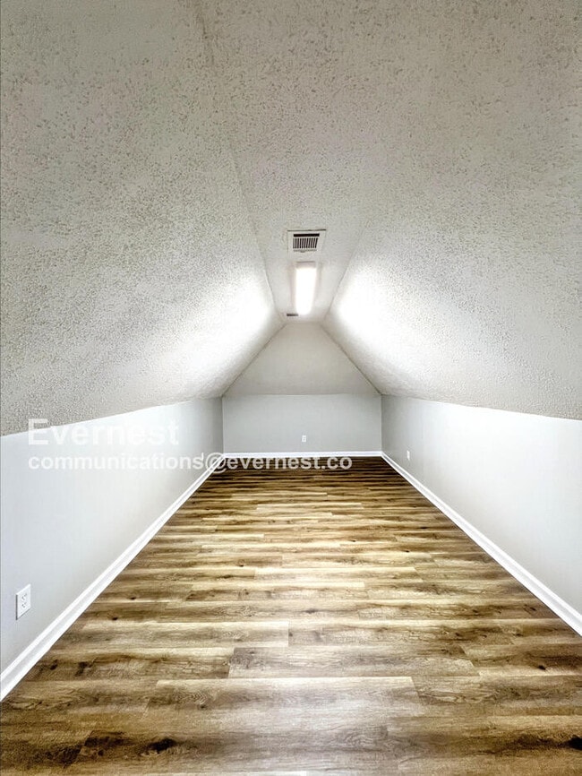 Building Photo - 4616 Bolin Rd