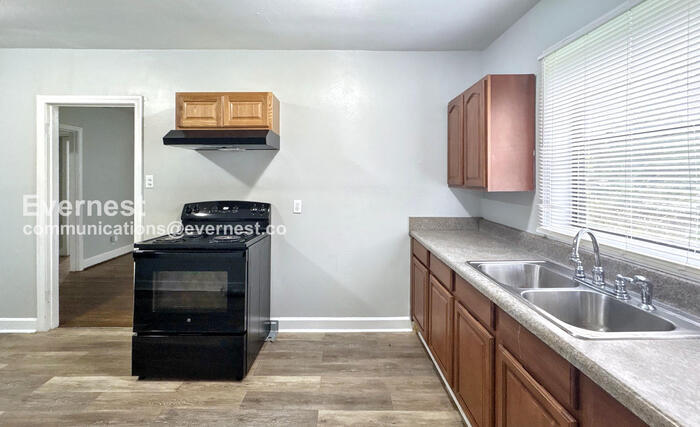 Building Photo - 1529 30th Street Ensley