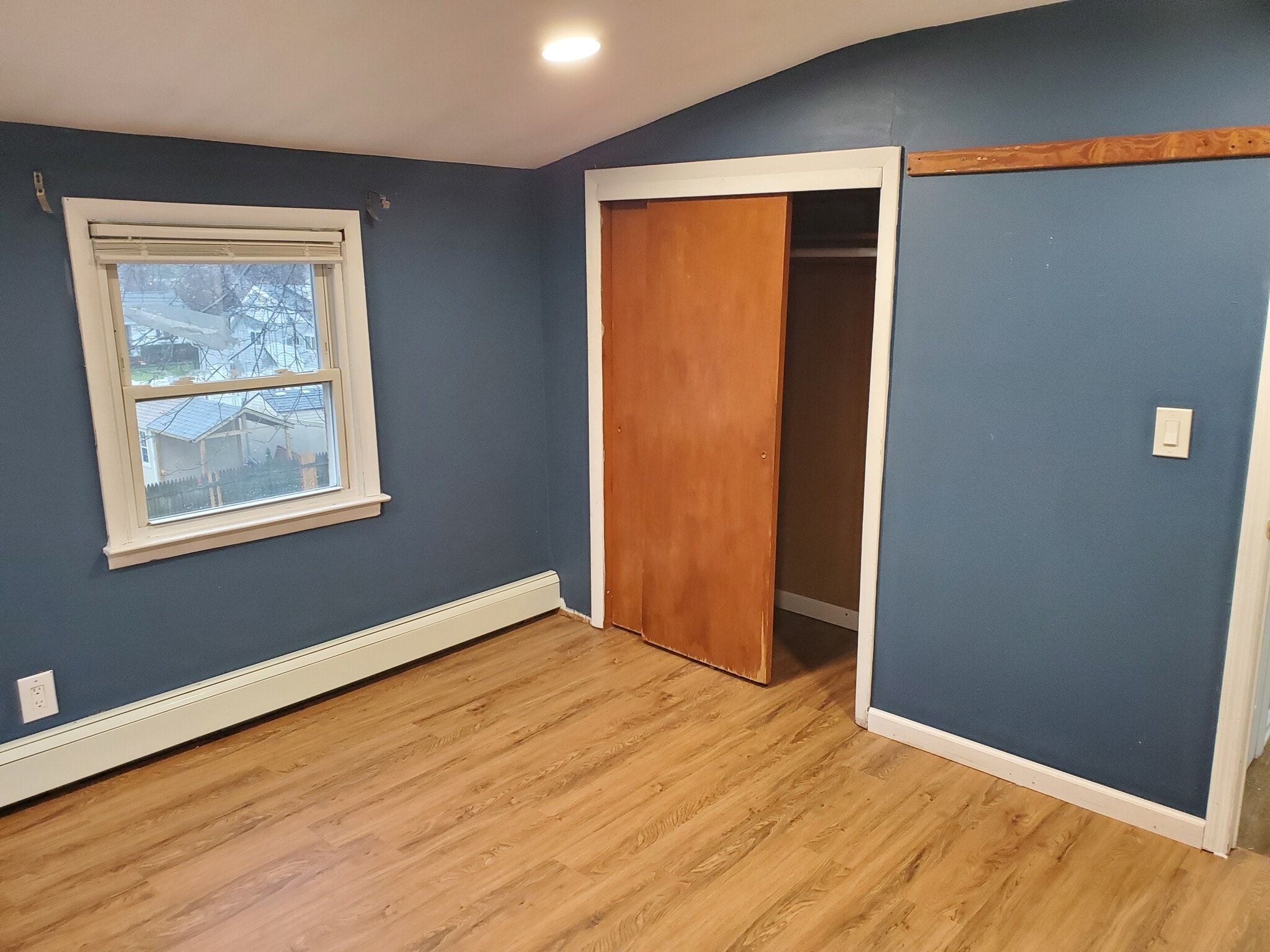 Building Photo - 239 Hilltop Dr