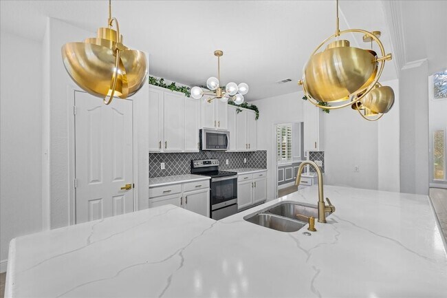 Building Photo - 1223 Mallard Creek Dr