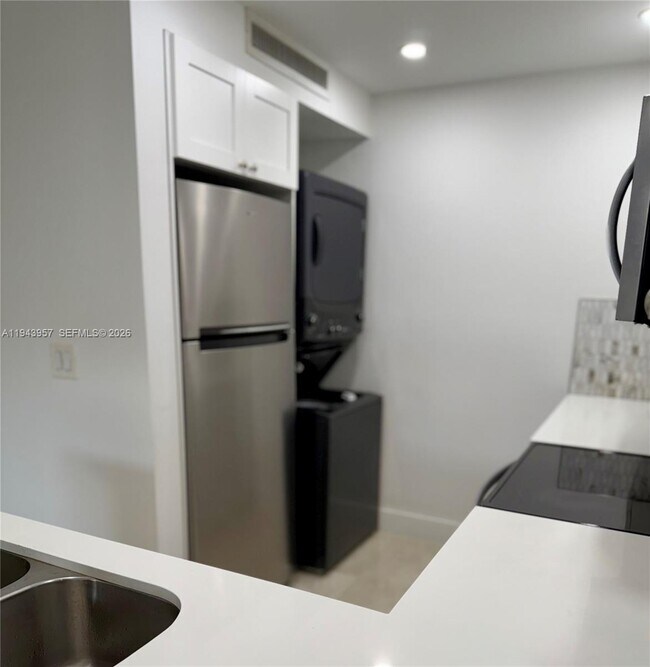 Building Photo - 14861 SW 104th St