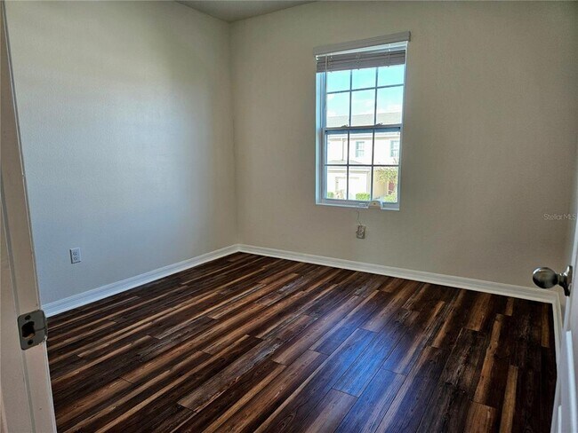 Building Photo - 9022 Wildflower Ln