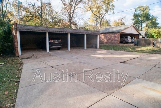 Building Photo - 1035 Claytonia Terrace