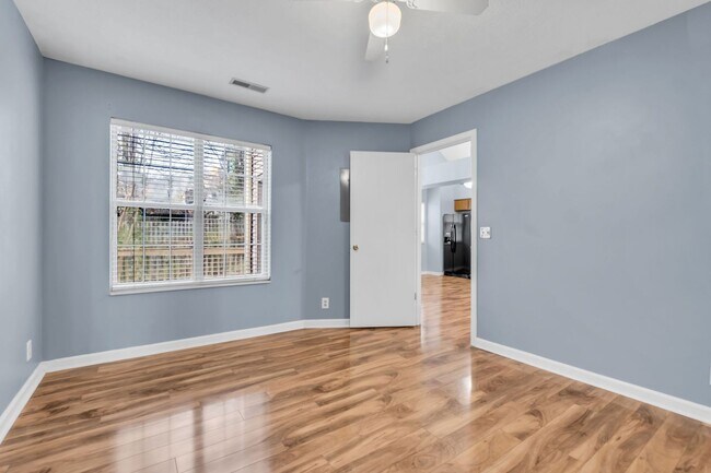 Building Photo - FOR LEASE - SINGLE FAMILY HOME IN HERMITAGE!