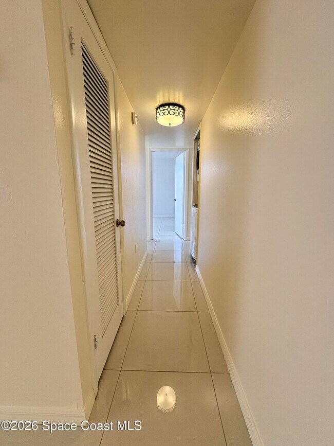 Building Photo - 2700 N Hwy A1A