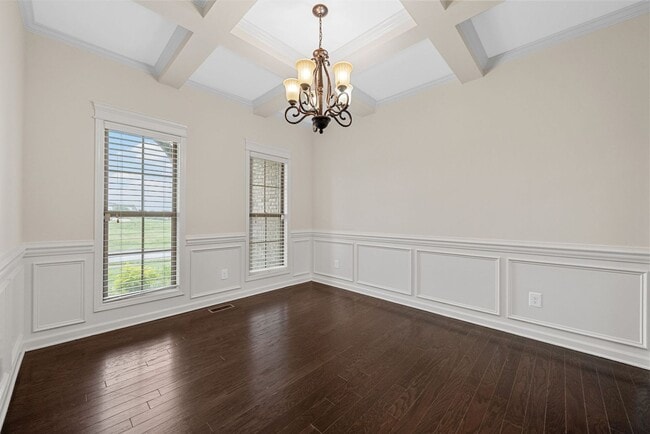 Building Photo - 4 Bedroom Pet Friendly Home For Rent!