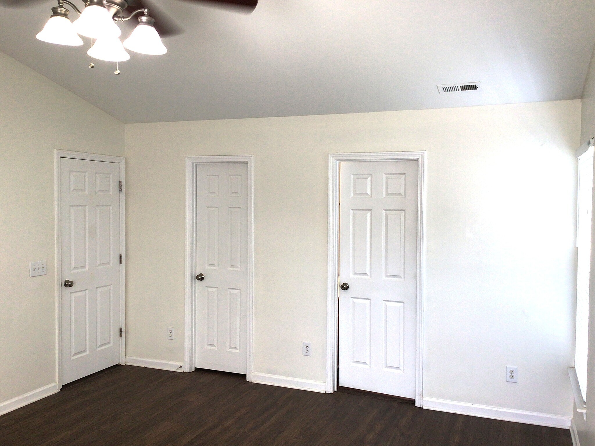 Building Photo - 1001 Finley Ct