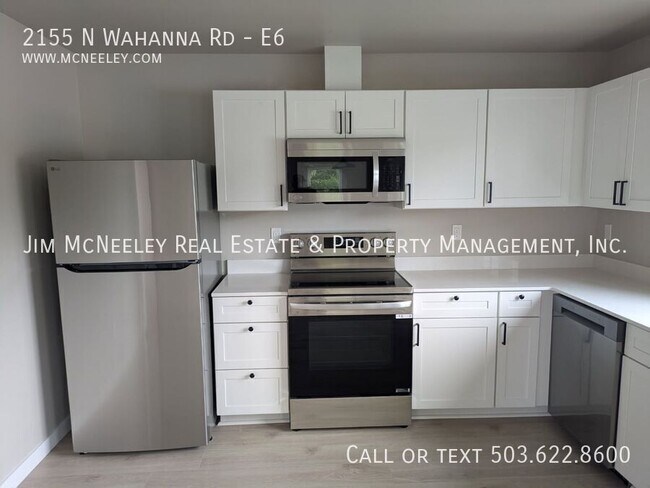 Building Photo - 2155 N Wahanna Rd