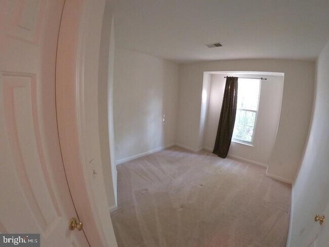 Building Photo - 2028 Madrillon Springs Ct