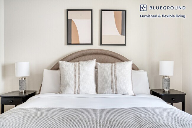 Building Photo - 3700 Casa Verde St