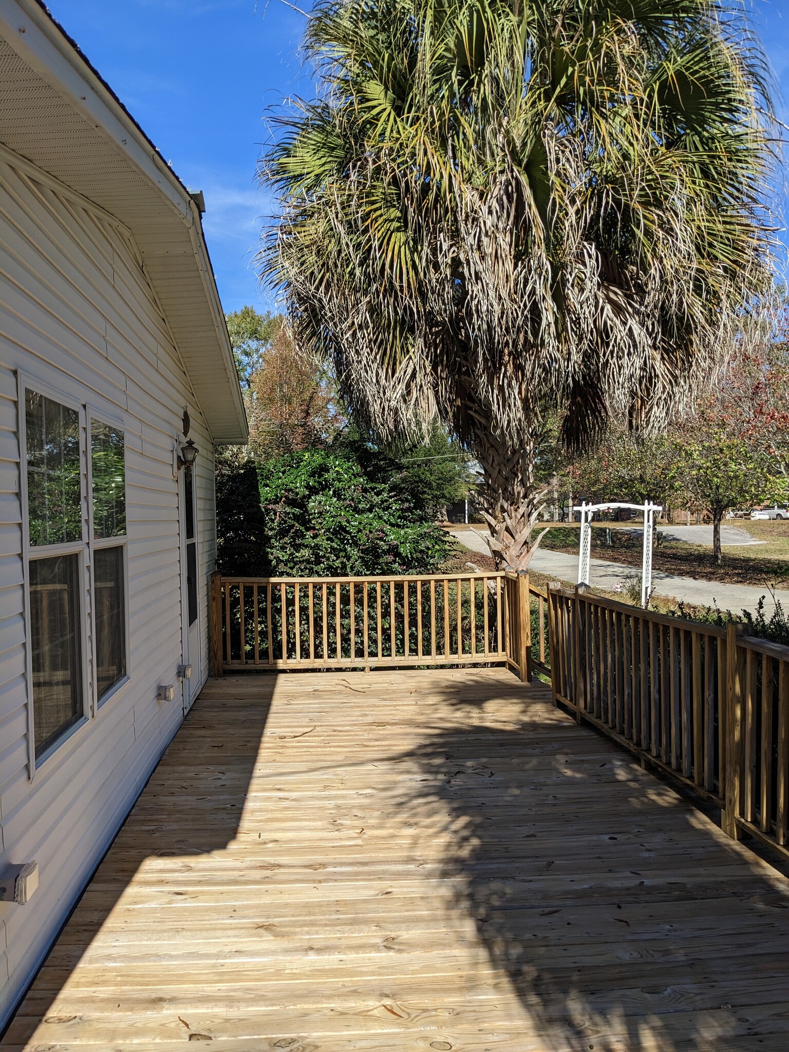 Building Photo - 1401 Harbor House Dr