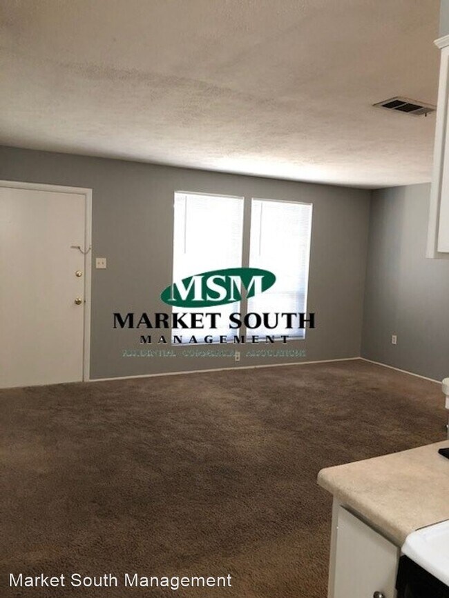 Building Photo - 3 br, 1 bath House - 317 Montclair Blvd.