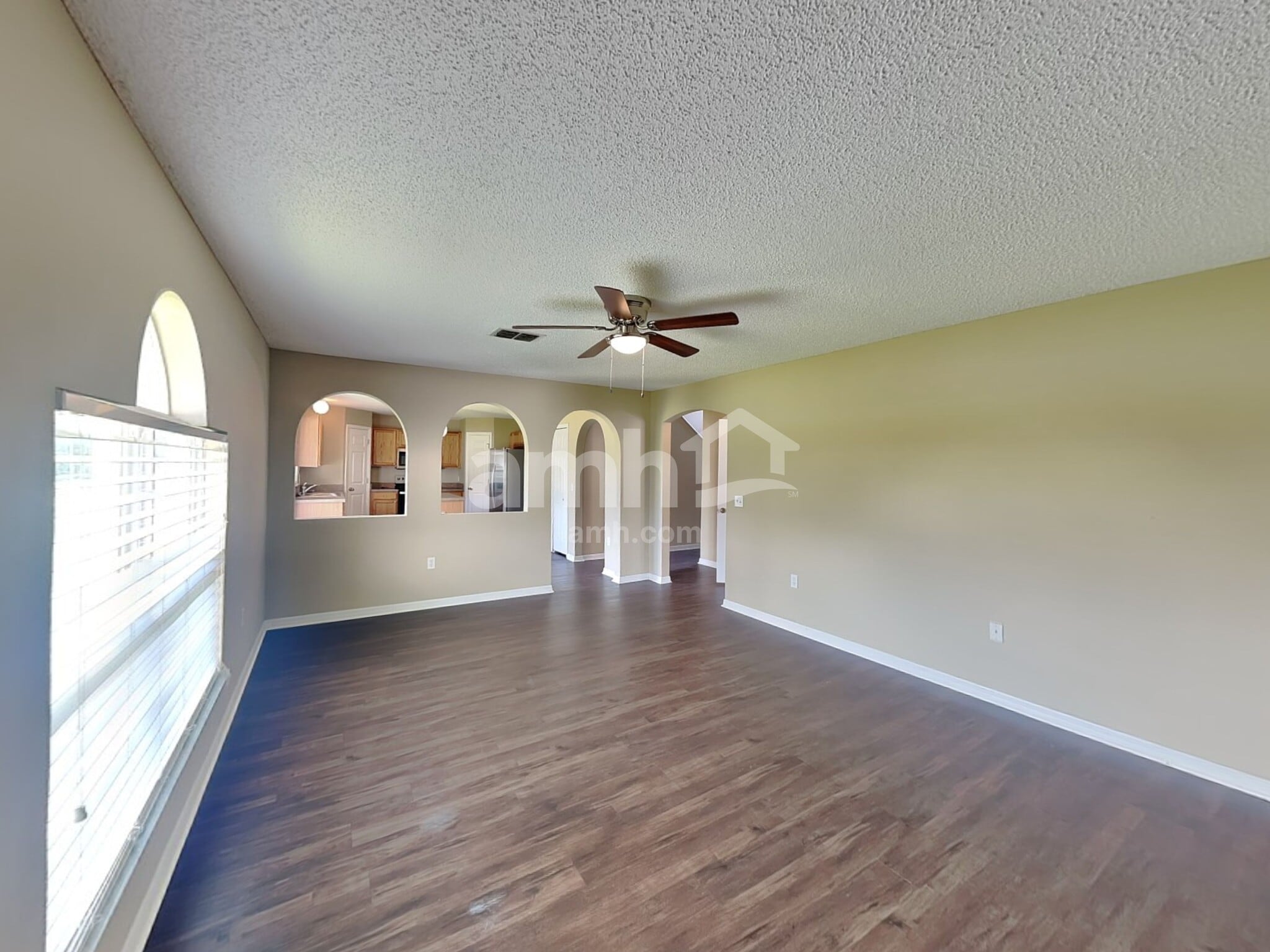 Building Photo - 244 Verzon Ct