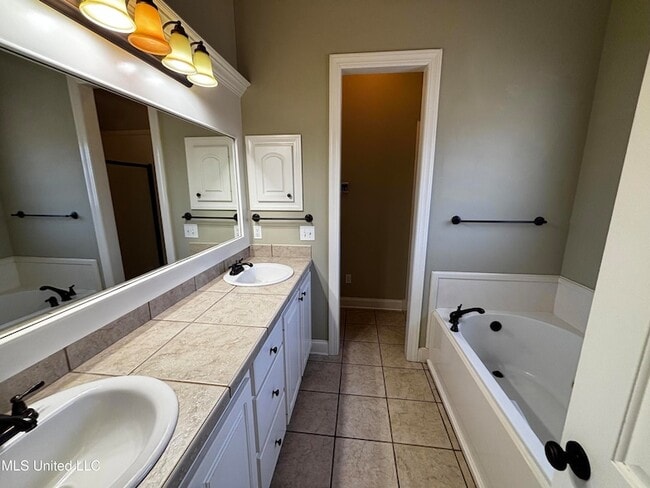 Building Photo - 112 Copper Ridge Ct