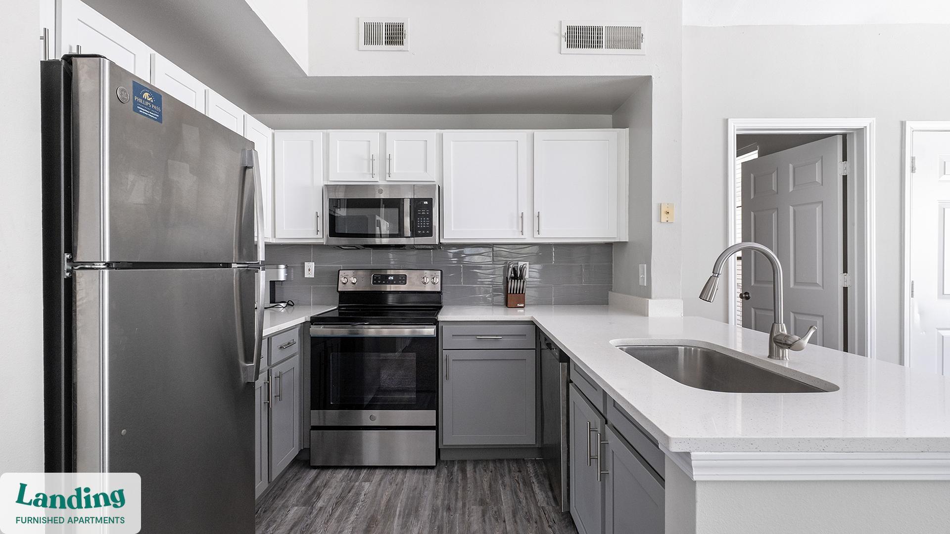 Building Photo - 2323 Eldridge Pkwy