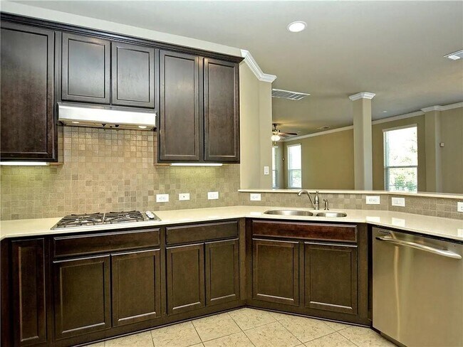Building Photo - 9512 Solana Vista Loop