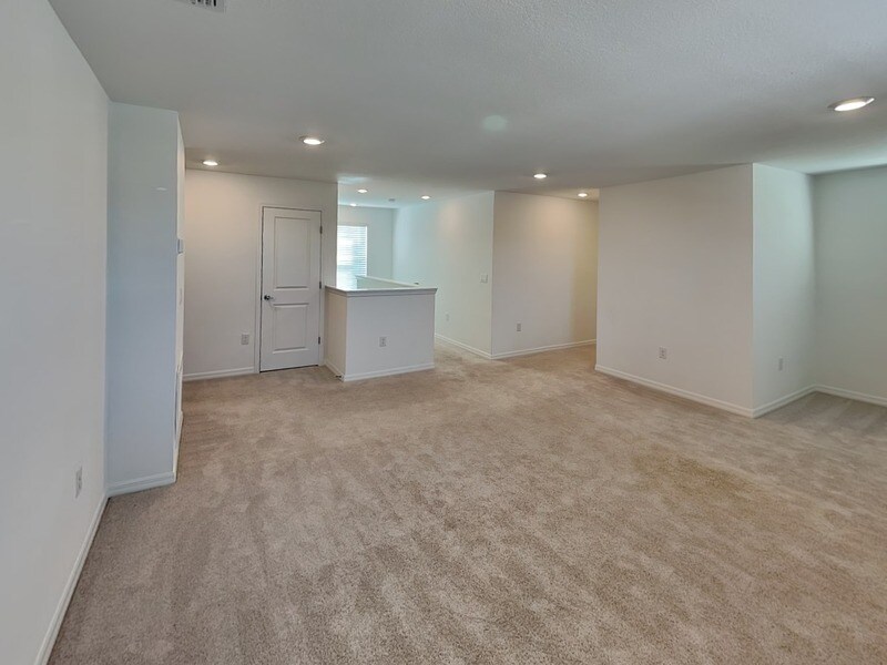 Building Photo - 76 Citrine Lp