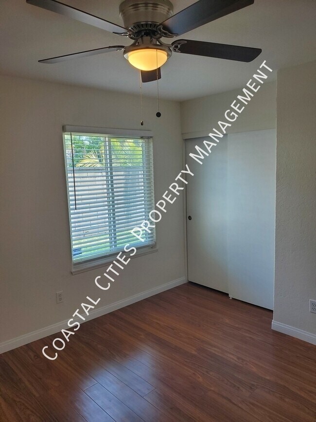 Building Photo - 12675 Verdugo Ave