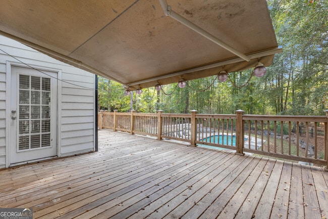 Building Photo - 135 Handshaker Ct