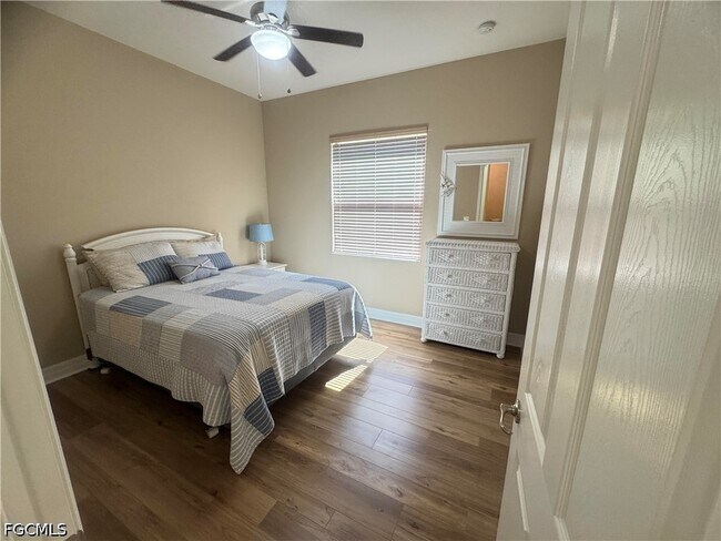 Building Photo - 10253 Gulfstone Ct
