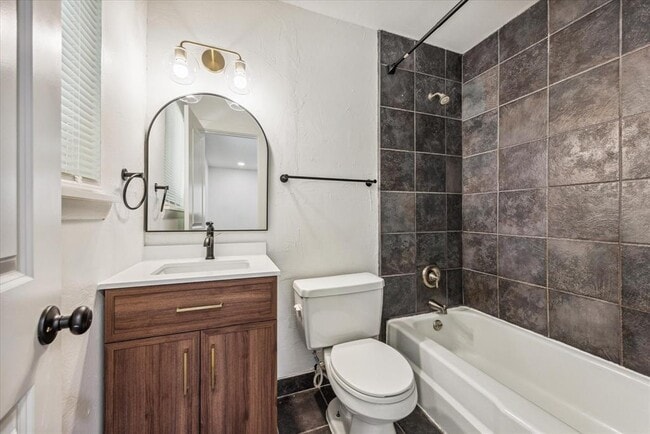 Building Photo - 5700 Garden Oaks Dr