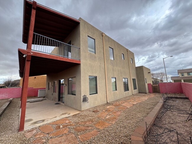 Building Photo - 4BR/3BA/2.5CG, 2534 sq.ft. rental with DEN in Sierra Vista, AZ