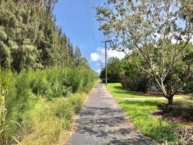 Building Photo - 110 Sea Plum Dr