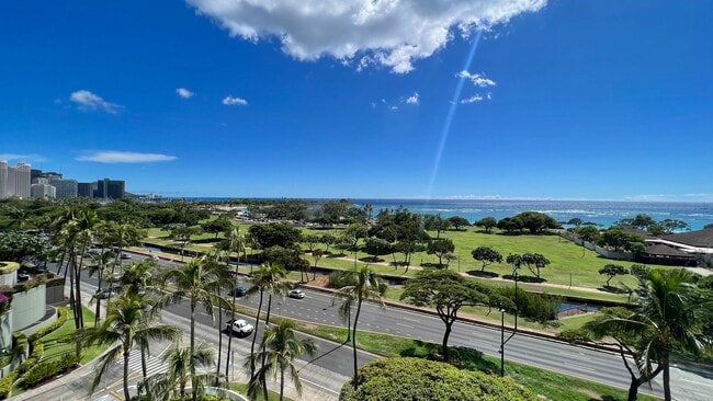 Building Photo - 2-BED/2-BATH AVAILABLE 09/30/2025 in NAURU...