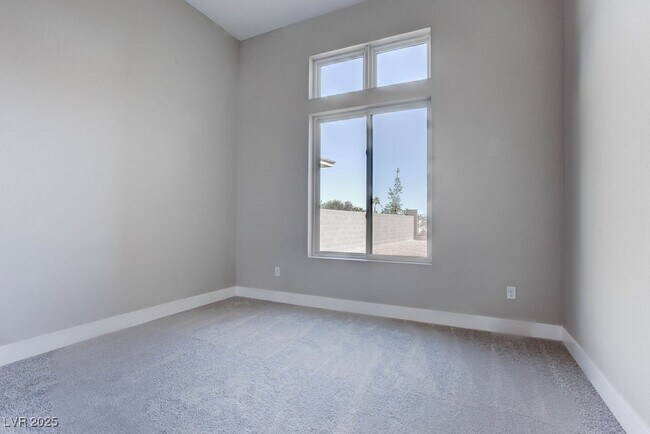 Building Photo - 4778 Outlook Peak St