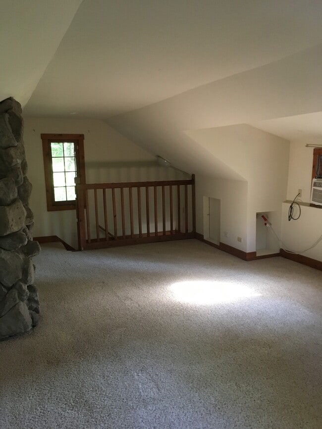 Building Photo - 8411 Abbott Ln