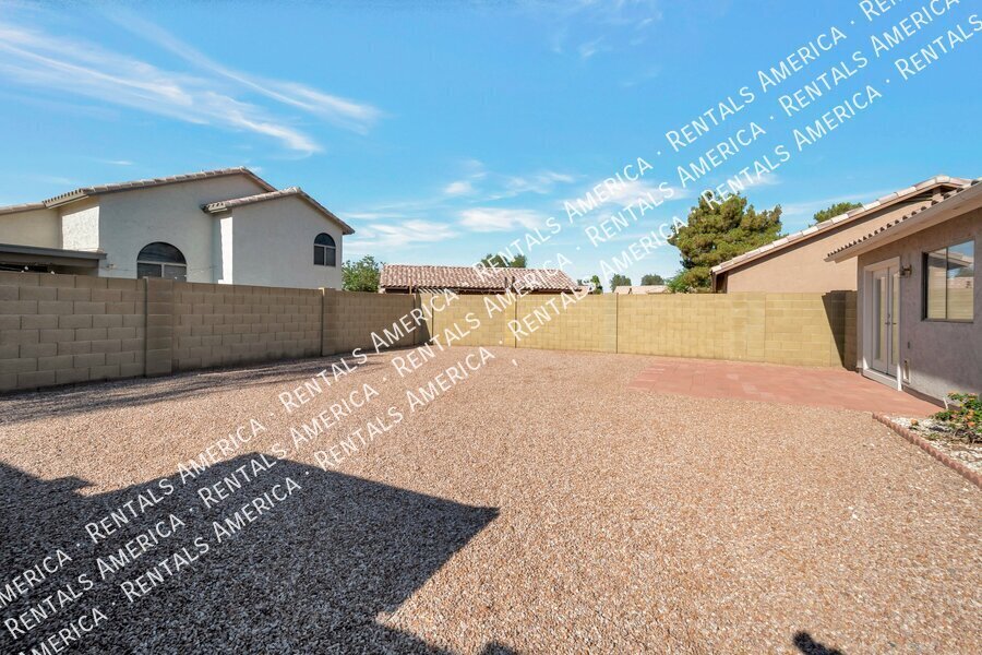 Building Photo - 2350 E Nunneley Ct