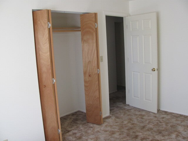 Master bedroom - 14404 E 22nd Pl