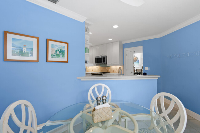 Building Photo - 1113 Ocean Dunes Cir
