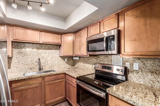 Building Photo - 8256 E Arabian Trail