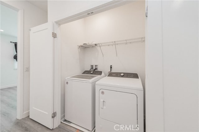 Building Photo - 103 Schick