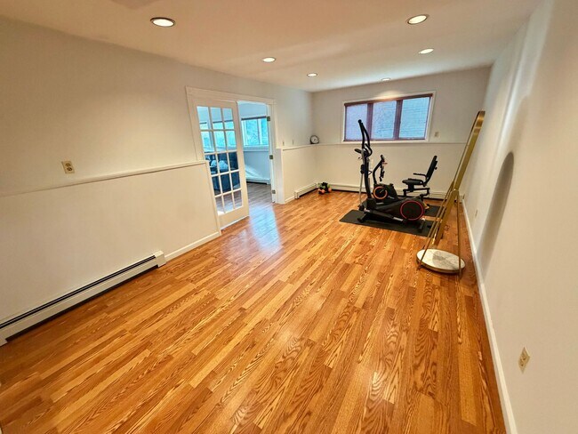 Building Photo - 29 Carriage Hill Ln