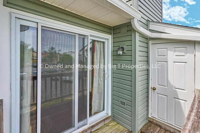 Building Photo - 1bd/1ba in Cluster of Woodlawn Alexandria