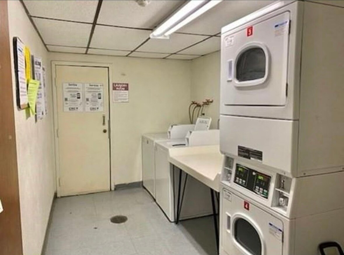 Laundry Room - 16 Kenmar Dr
