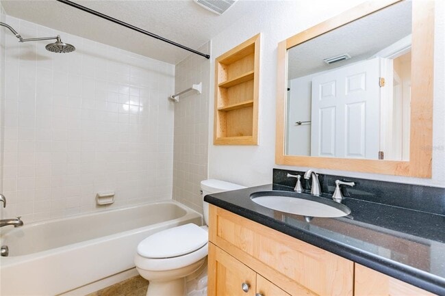 Building Photo - 6435 92nd Pl N