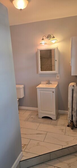 Building Photo - 22 Virginia Ave