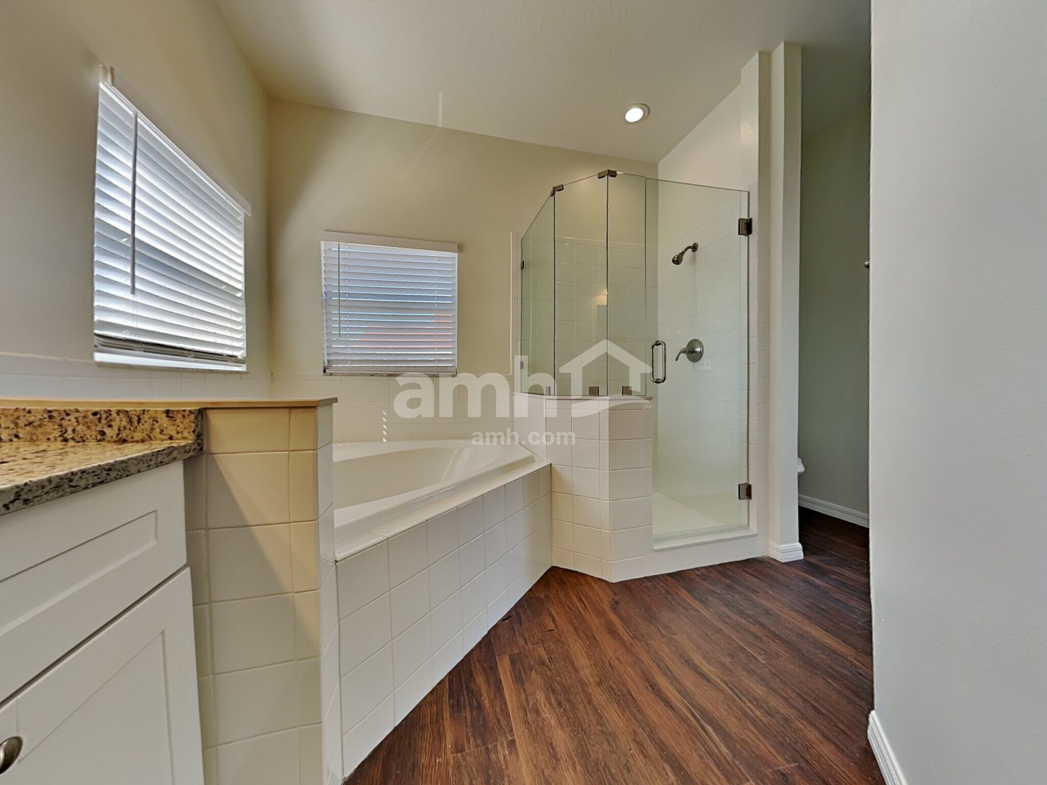 Building Photo - 13219 Beechberry Dr